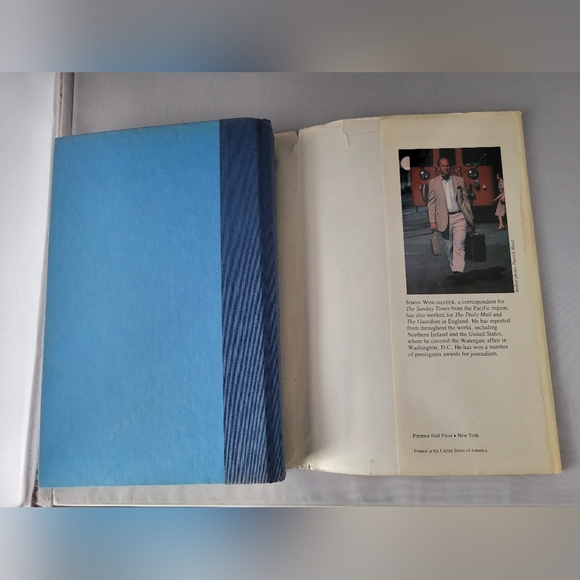 Simon WINCHESTER / The Sun Never Sets 1st Prentice Hall Press Edition 1985 HC/DJ - Picture 12 of 16